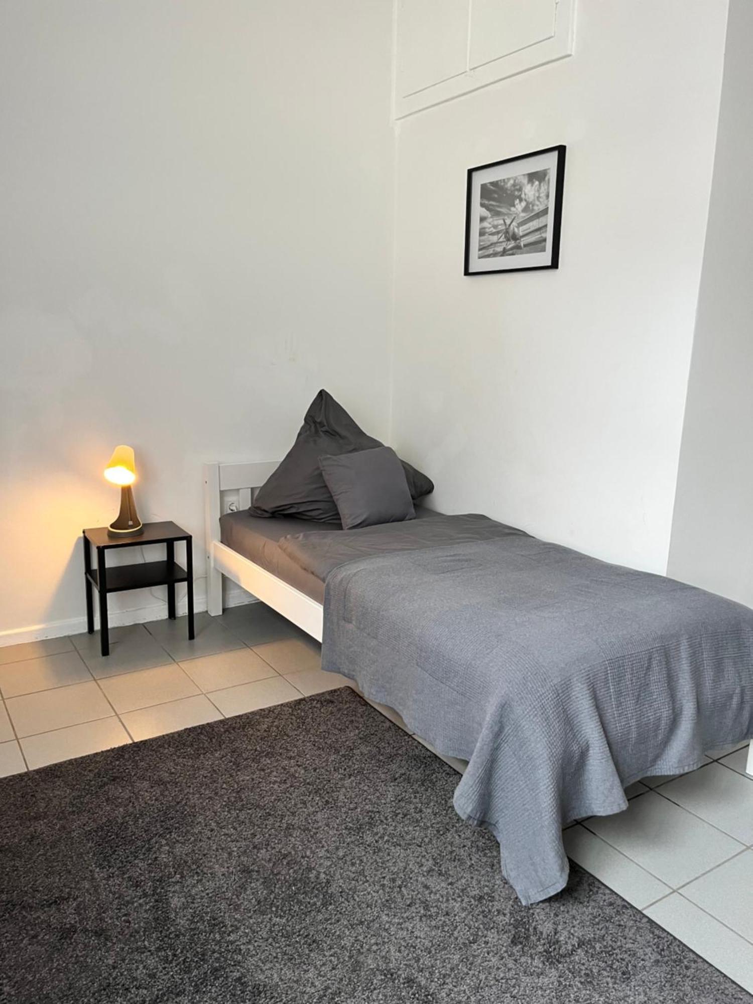 Apartment Central 10D 55Qm Wi-Fi Free Parking Calm Back House Dortmund Exterior photo